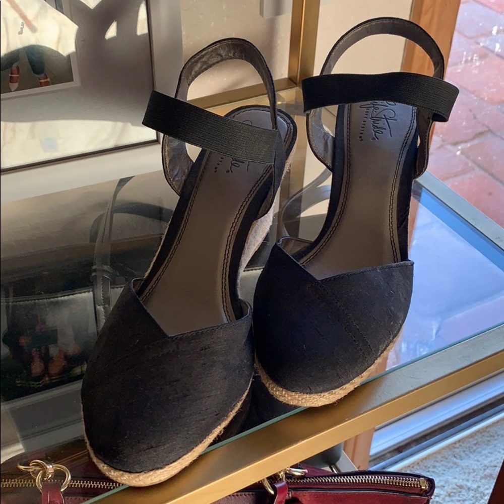 Black Life Stride Wedges